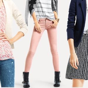 CAbi Blush Pink Nectar Skinny Jeans. Size 00